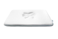 Dopasowuje się do kształtu ciała