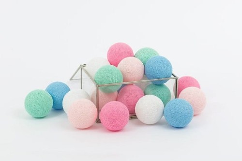 Mami Love_Lampki Cotton Balls