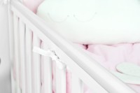 Gryzaki do łóżeczka